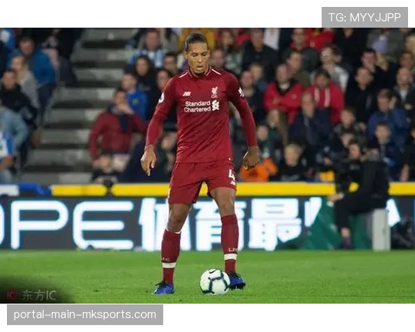 范戴克接受专访：谈现代中卫的转型，在利物浦的混合防守体系中扮演的角色。