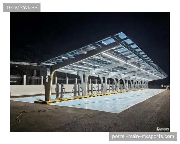 布雷斯特俱乐部与本地能源公司合作，在球场屋顶加装光伏板并接入智能能源管理系统